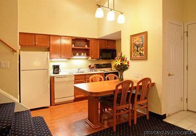 Gatehouse Suites East Lansing Camera foto